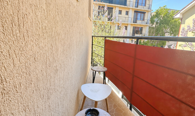 Relax room BLUE 8 cu balcon